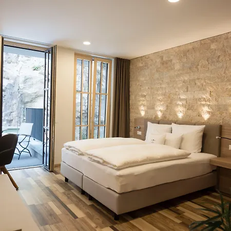Hotelmyhome 4*