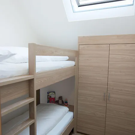 מלון Hotelmyhome 4*