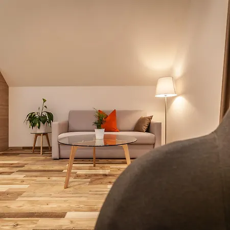 Hotelmyhome 4*