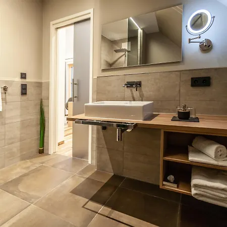 Hotelmyhome 4* הורנברג